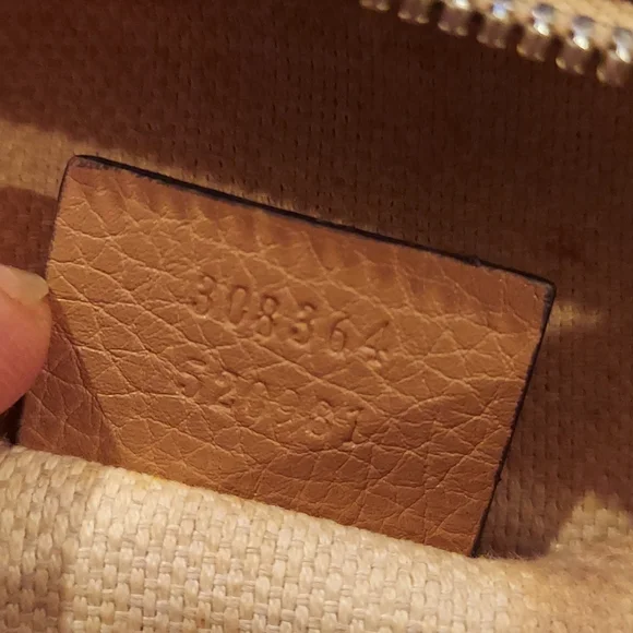 Gucci Tan Leather Crossbody Bag - Picture 10 of 16
